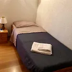 Center And Close To The Lifts Apartment *